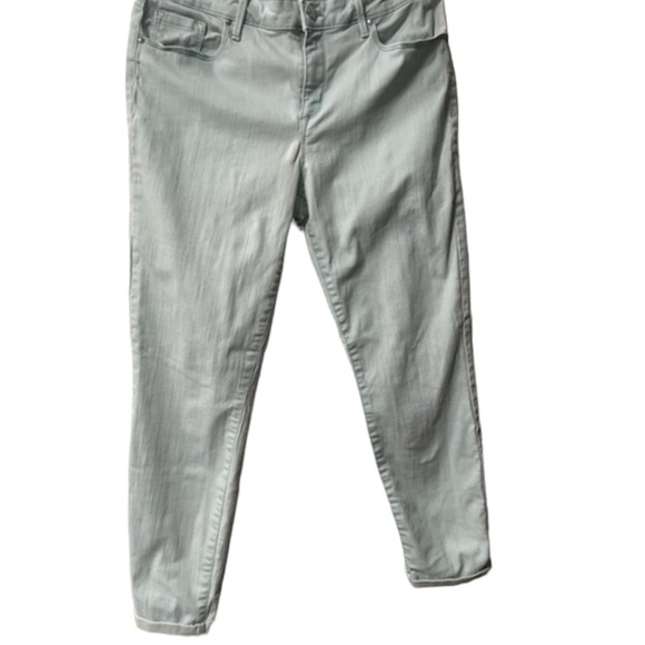 Jessica Simpson Denim - JESSICA SIMPSON Rolled Crop Light Blue/Green Jeans Size 14/32